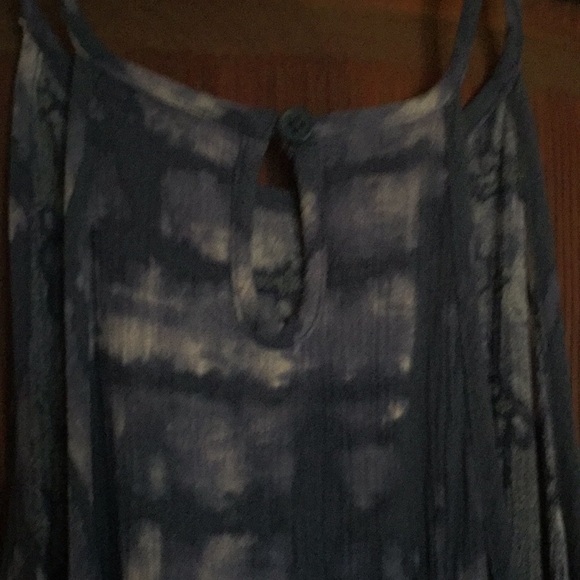 Blue and White Flowy Dress - Picture 3 of 3